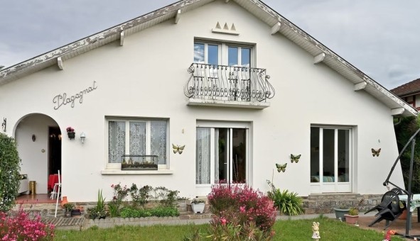 Logement �tudiant Studio &agrave; Ad� (65100)