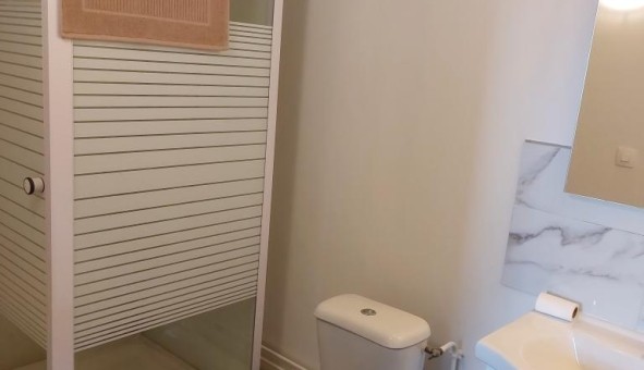 Logement tudiant Studio à Agudelle (17500)