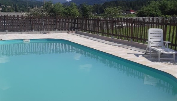Logement tudiant Studio à Ailhon (07200)