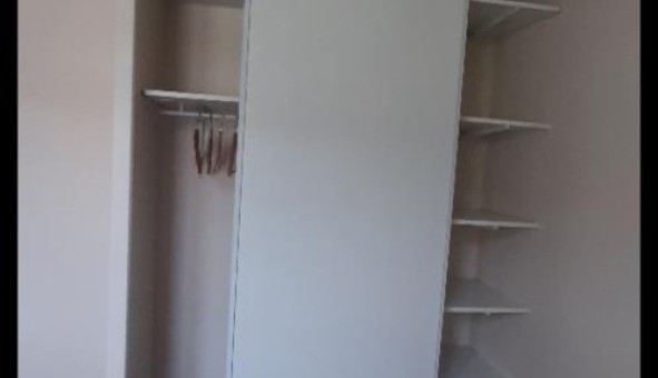 Logement tudiant Studio à Ailhon (07200)