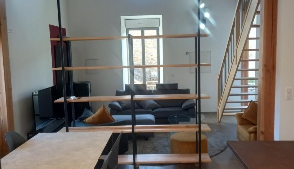 Logement tudiant Studio à Ailhon (07200)