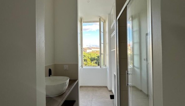 Logement �tudiant Studio &agrave; Ailhon (07200)