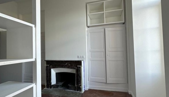 Logement �tudiant Studio &agrave; Ailhon (07200)