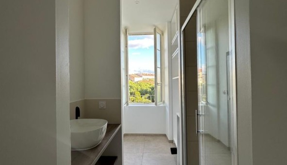 Logement �tudiant Studio &agrave; Ailhon (07200)