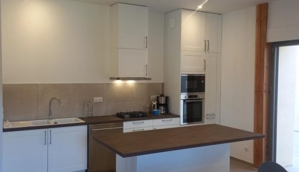 Logement �tudiant Studio &agrave; Ailhon (07200)