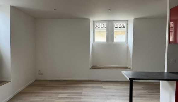 Logement �tudiant Studio &agrave; Aix en Diois (26150)