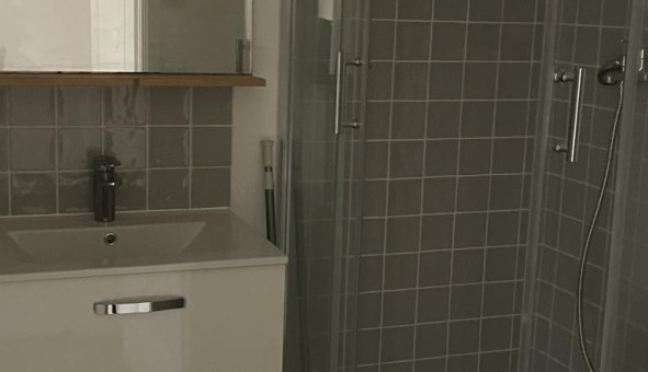 Logement �tudiant Studio &agrave; Aix en Diois (26150)