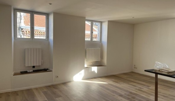 Logement �tudiant Studio &agrave; Aix en Diois (26150)