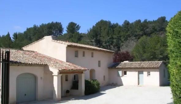 Logement tudiant Studio à Aix en Provence (13100)