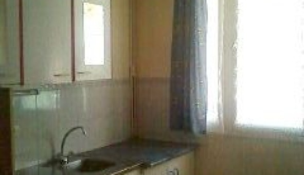 Logement �tudiant Studio &agrave; Aix en Provence (13100)