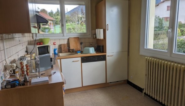 Logement �tudiant Studio &agrave; Aix les Bains (73100)