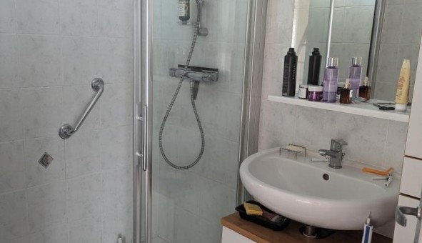 Logement �tudiant Studio &agrave; Aix les Bains (73100)