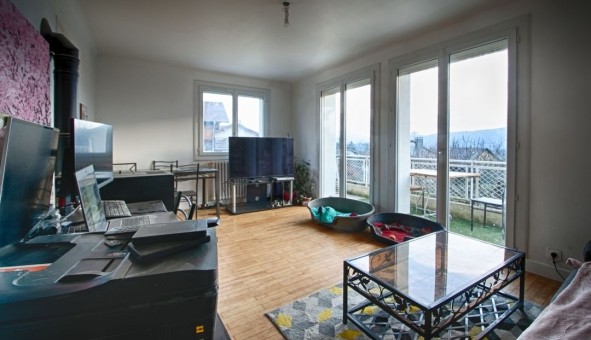 Logement �tudiant Studio &agrave; Aix les Bains (73100)