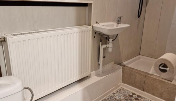 Logement étudiant Studio &agrave; Aix (59310)