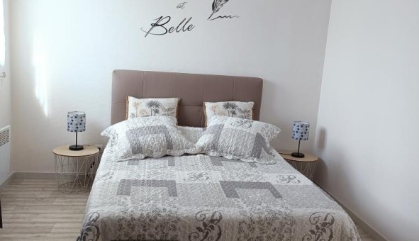 Logement tudiant Location Studio Vide Ajac (11300)