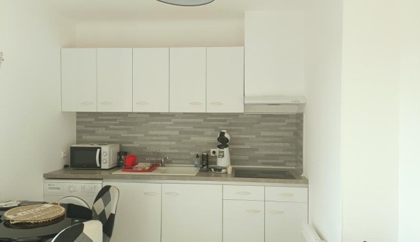 Logement tudiant Studio à Ajac (11300)