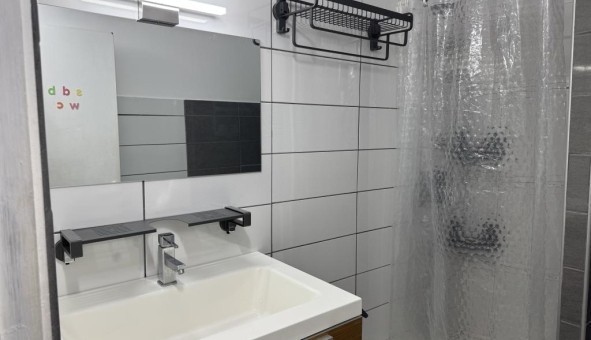 Logement tudiant Studio à Ajaccio (20000)