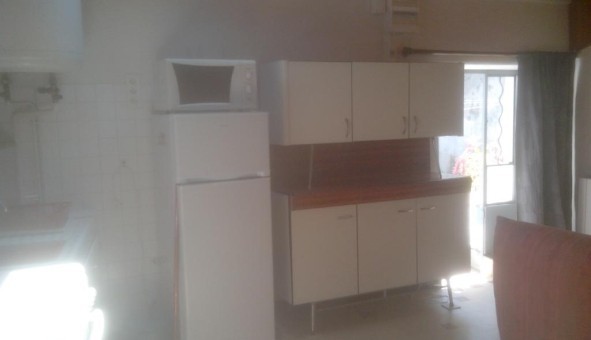 Logement tudiant Studio à Ajoux (07000)