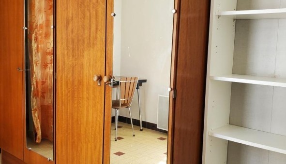 Logement tudiant Studio à Ajoux (07000)