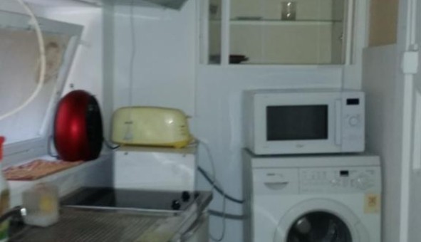 Logement tudiant Location Studio Vide Albigny sur Sane (69250)