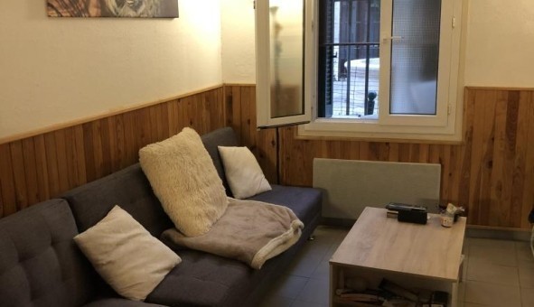 Logement tudiant Studio à Alleins (13980)