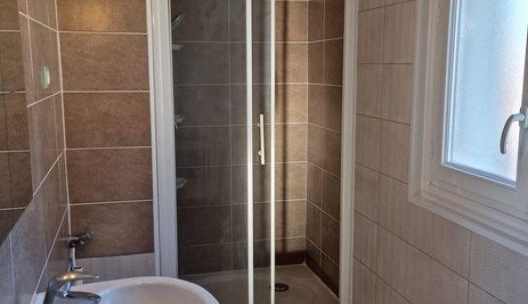 Logement tudiant Studio à Allonne (60000)