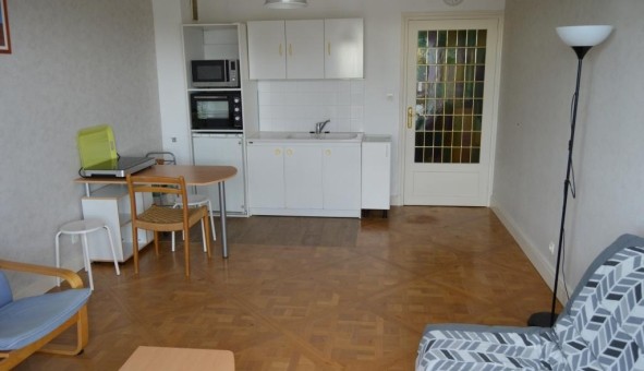 Logement tudiant Studio à Allonne (60000)