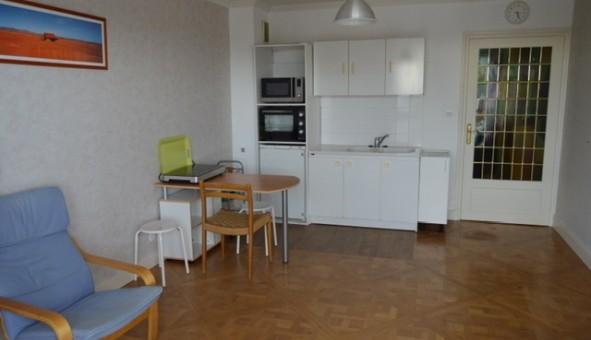 Logement tudiant Studio à Allonne (60000)