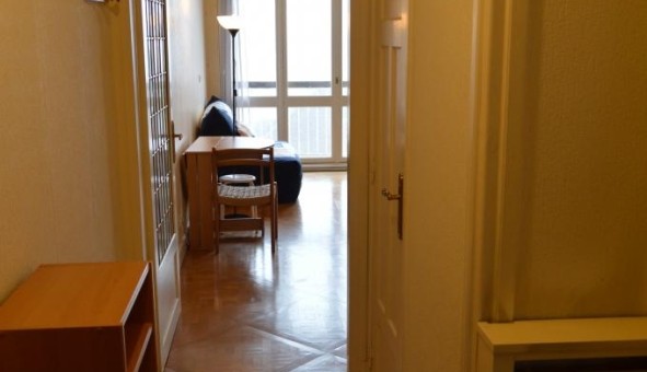 Logement tudiant Studio à Allonne (60000)