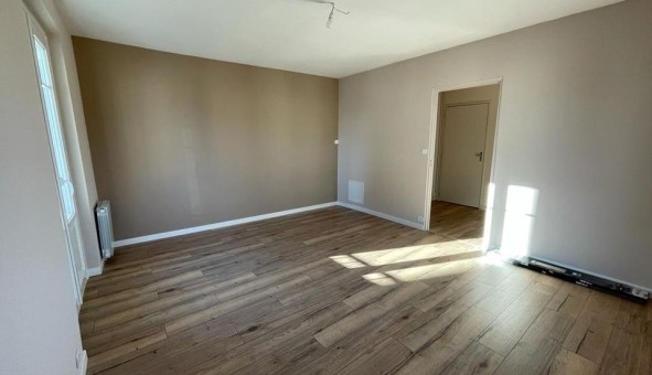 Logement �tudiant Studio &agrave; Allonne (60000)