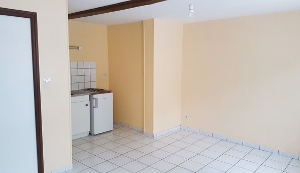 Logement tudiant Studio à Allonville (80260)