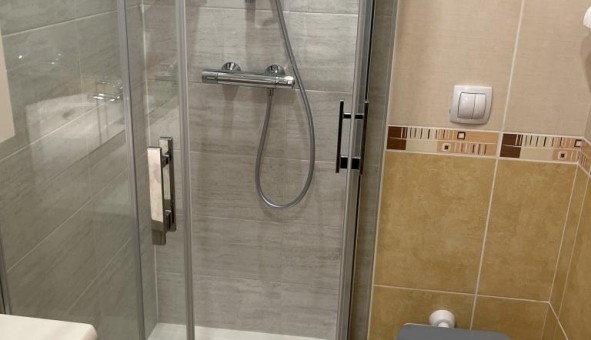 Logement �tudiant Studio &agrave; Ambonil (26800)