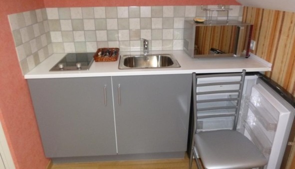 Logement tudiant Studio à Ambrires (51290)