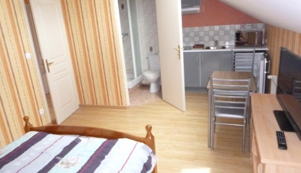 Logement tudiant Studio à Ambrires (51290)
