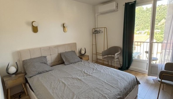 Logement tudiant Location Studio Vide Amlie les Bains Palalda (66110)