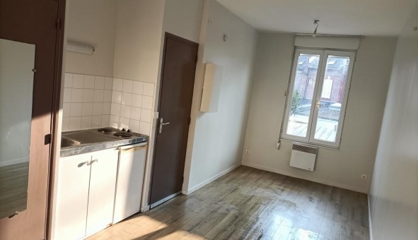 Logement tudiant Studio à Amiens (80090)
