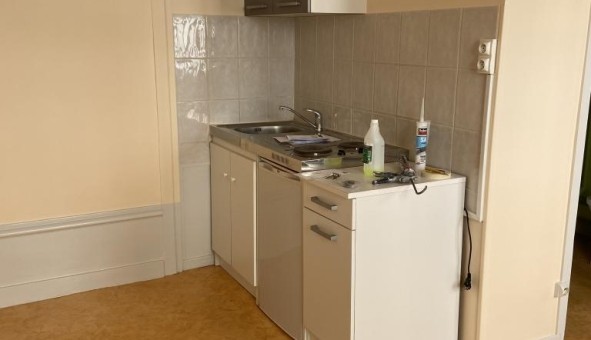 Logement tudiant Studio à Amiens (80090)