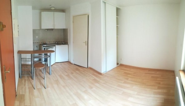 Logement étudiant Location Studio Vide Amiens (80090)