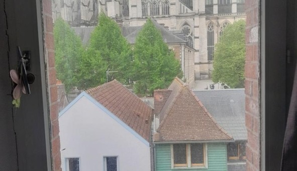 Logement tudiant Studio à Amiens (80090)