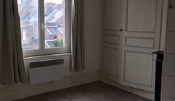 Logement étudiant Studio à Amiens (80090)