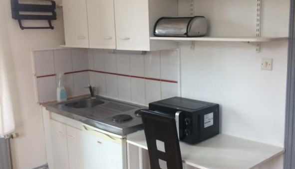 Logement tudiant Studio à Amiens (80090)
