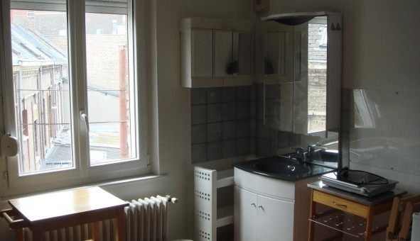 Logement tudiant Studio à Amiens (80090)