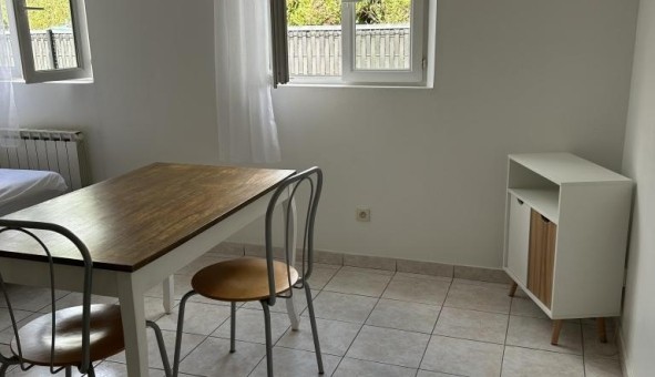 Logement tudiant Studio à Amiens (80090)