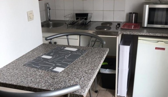 Logement étudiant Location Studio Vide Amiens (80090)