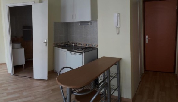 Logement tudiant Studio à Amiens (80090)