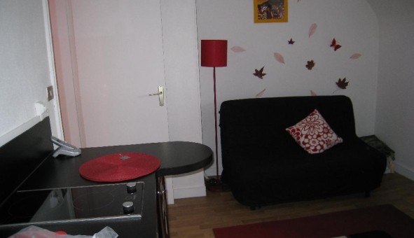 Logement tudiant Studio à Amiens (80090)