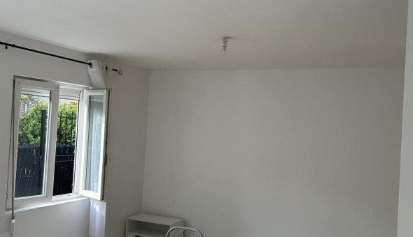 Logement tudiant Studio à Amiens (80090)