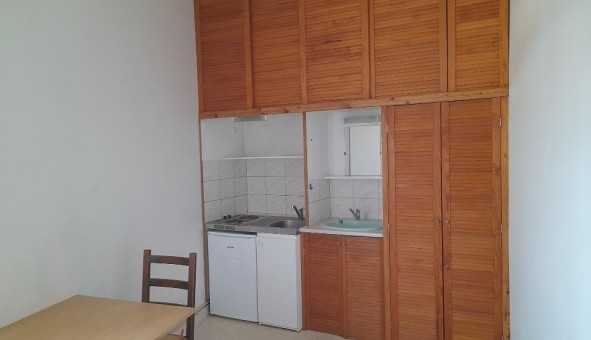 Logement tudiant Location Studio Vide Amiens (80090)