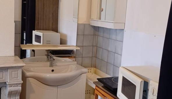 Logement tudiant Studio à Amiens (80090)