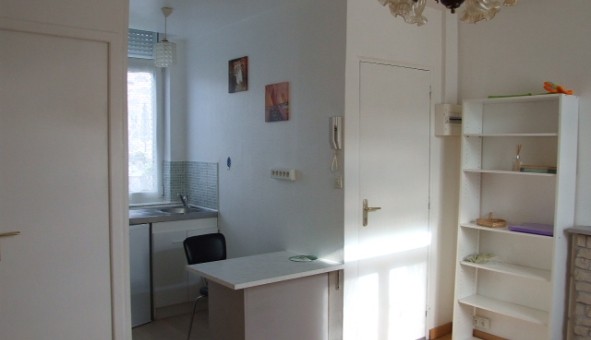 Logement tudiant Studio à Amiens (80090)